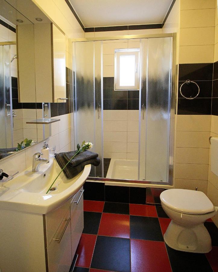 Apartmani Bozena Makarska Dış mekan fotoğraf